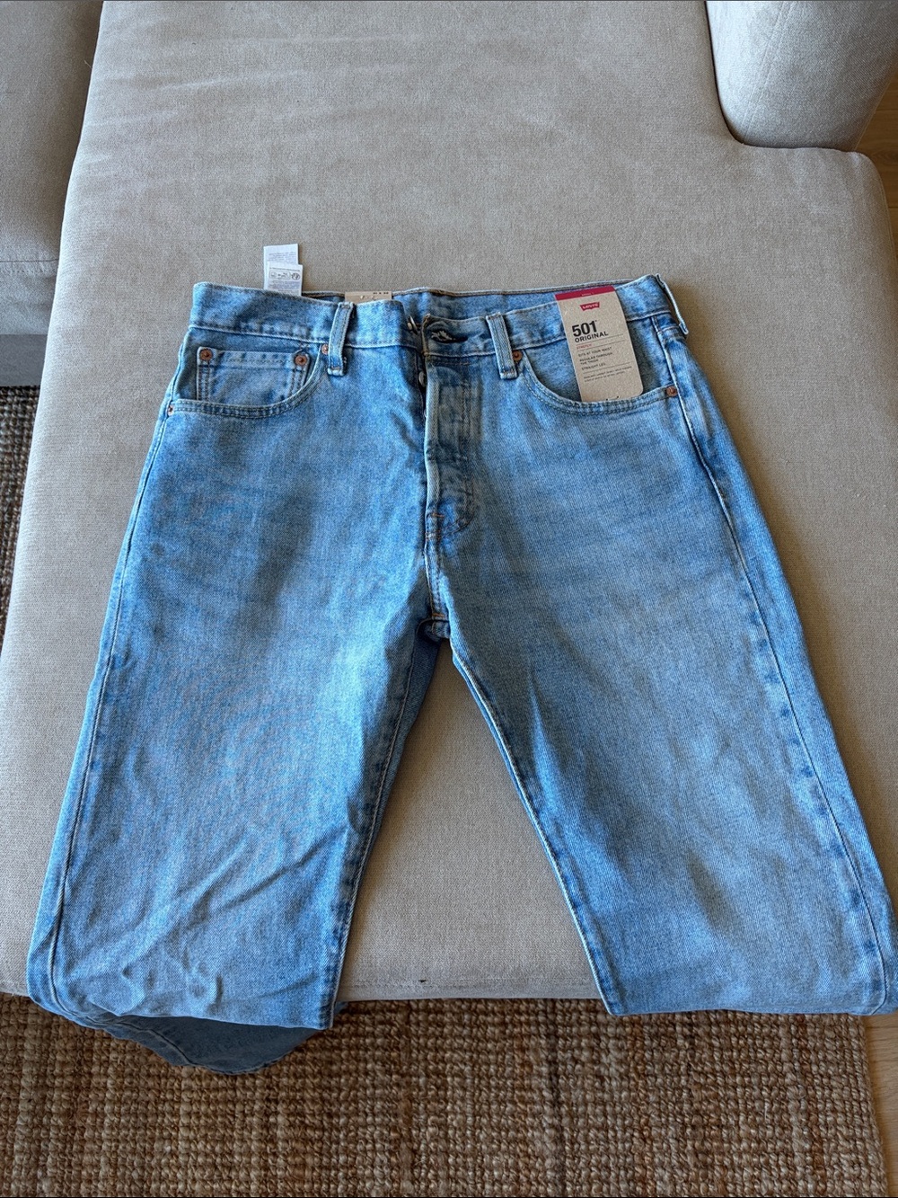 Levi's 501 Straight Men’s Jeans in Light Blue Denim